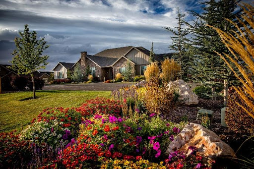 7 Signs Of A Well-Built Home — And How To Spot A Quality Contractor Signs of a Well-Built Home