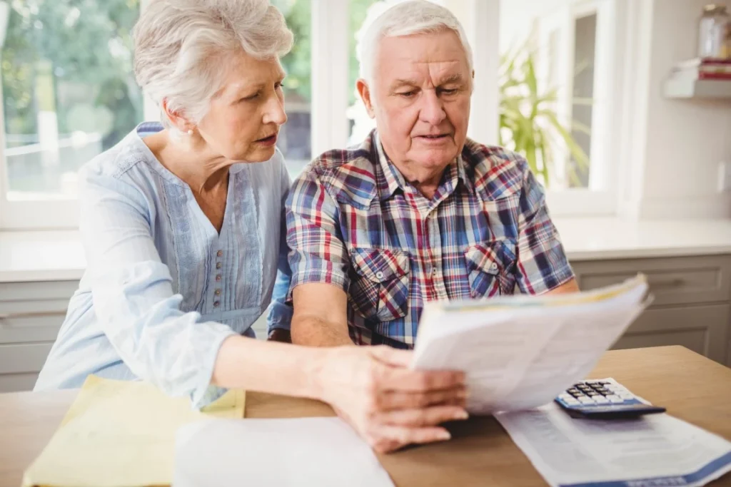 Explore 8 Compelling Benefits Of Hoas In 55+ Communities Benefits of HOAs in 55+ Communities