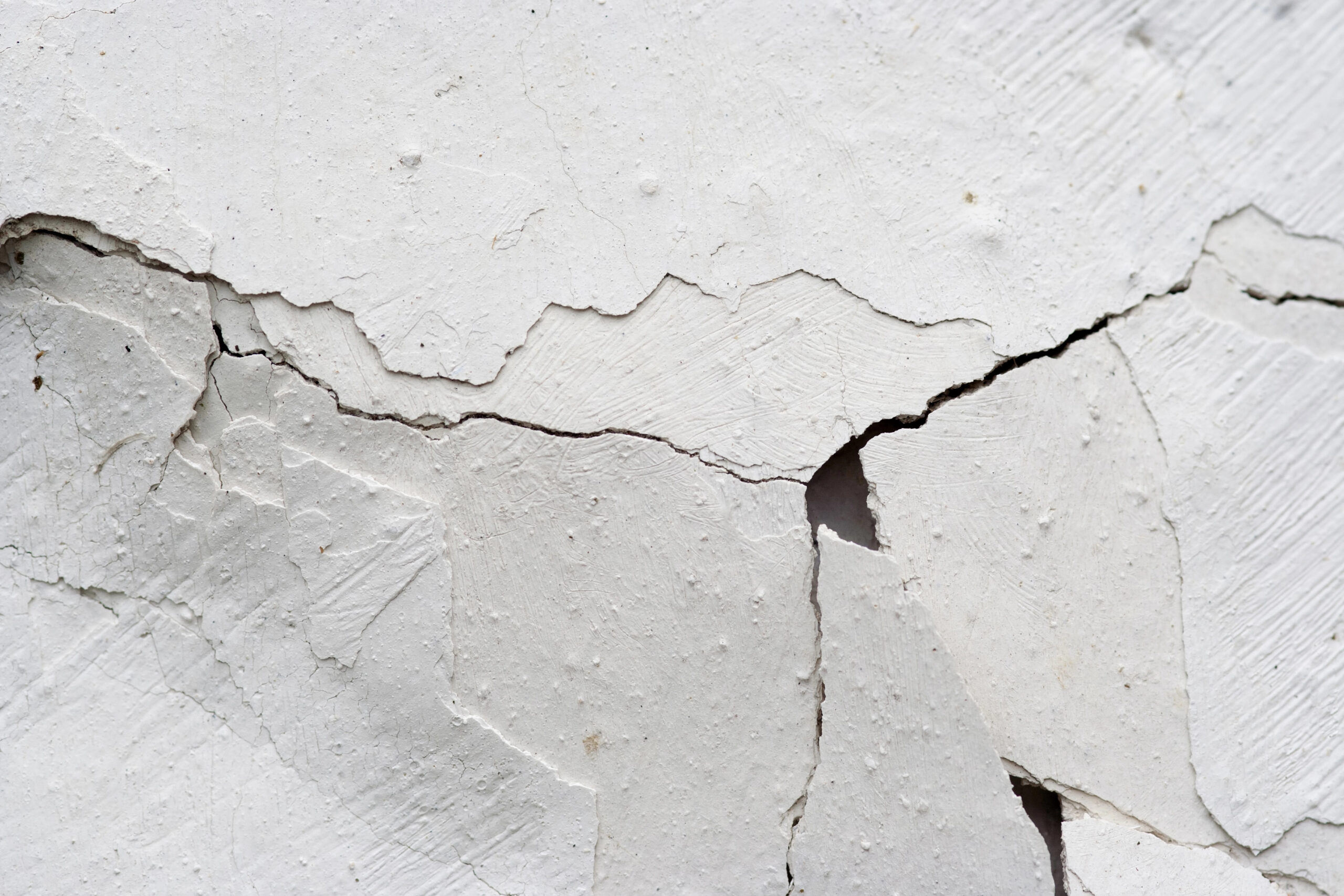 What Should I Do If My Stucco Cracks? stucco cracks