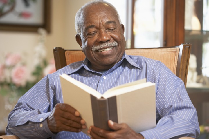 benefits to reading for seniors leisure villas